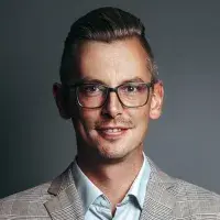 Profile picture for user Christopher Reich